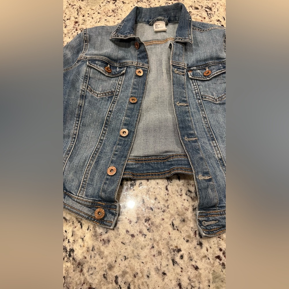 H&M Jean Jacket - Picture 2 of 10